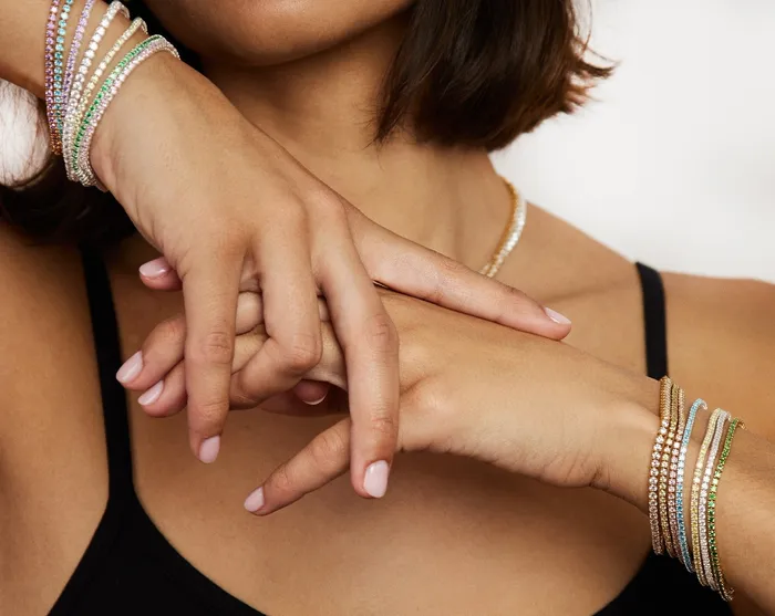 Lisa Gozlan Bracelets THE CLASSIC 2MM TENNIS BRACELET COLOURED CZ Lisa Gozlan Bracelets THE CLASSIC 2MM TENNIS BRACELET COLOURED CZ