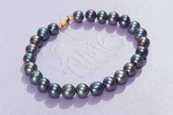 Bracelets AME Jewellery Peacock Freshwater Pearl Strand Bracelet with 14K Gold Clasp