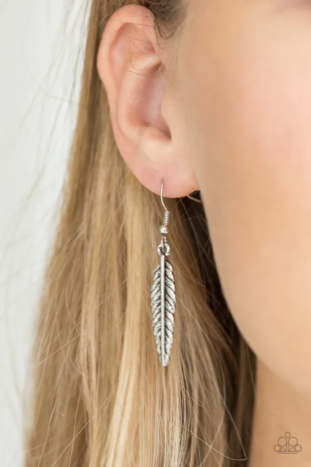 Light Flight Paparazzi Silver Feather Short Necklace Paparazzi Accessories Necklaces Light Flight Paparazzi Silver Feather Short Necklace Paparazzi Accessories Necklaces
