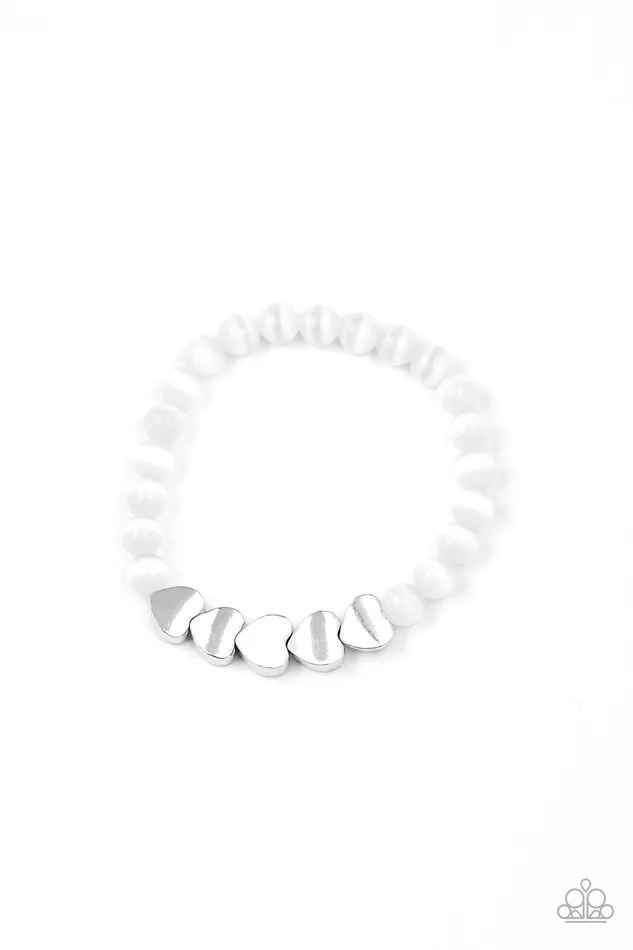 Paparazzi Accessories Bracelets Heartmelting Glow Paparazzi White Cats Eye Moonstone Silver Heart Stretchy Bracelet Paparazzi Accessories Bracelets Heartmelting Glow Paparazzi White Cats Eye Moonstone Silver Heart Stretchy Bracelet