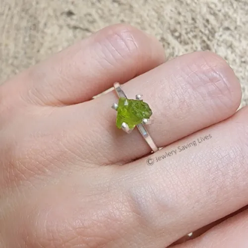 Rings JSL Raw Peridot Ring