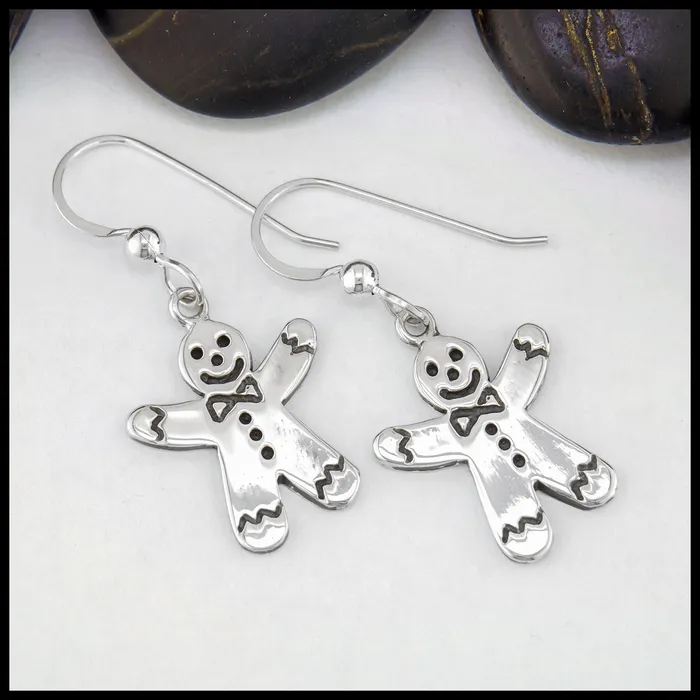 Walker Metalsmiths Gingerbread Pendant and Earring Set in Silver Earrings